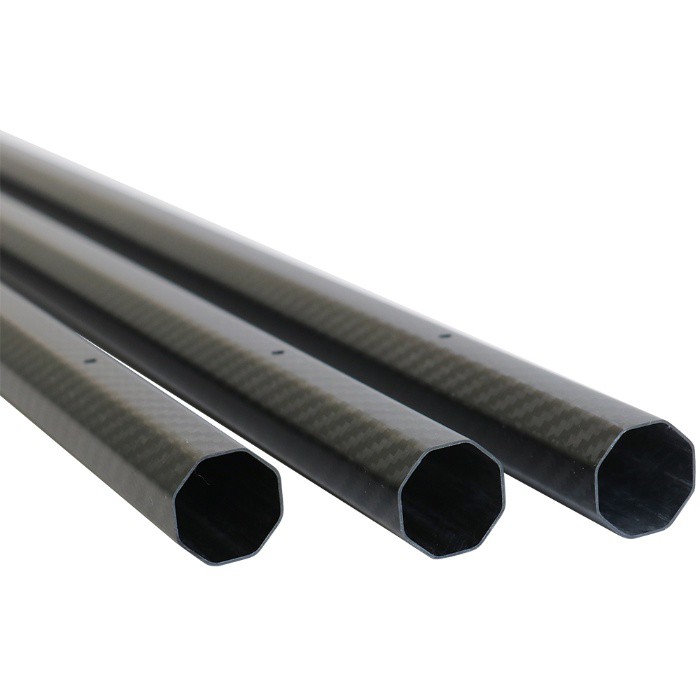 Oglekļa šķiedras astoņstūra caurule