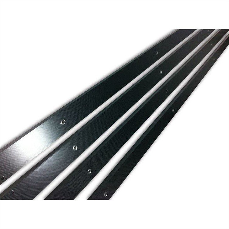 Oglekļa šķiedras robotizētā roka