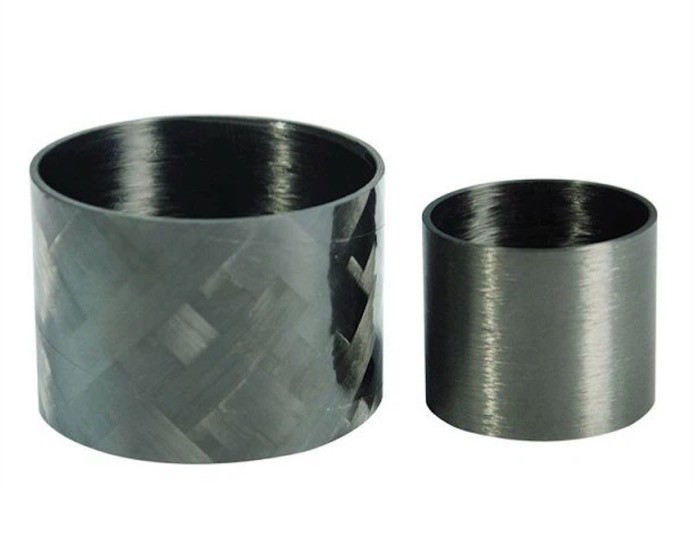 Tube en fibre de carbone enroulé sur mesure(1)